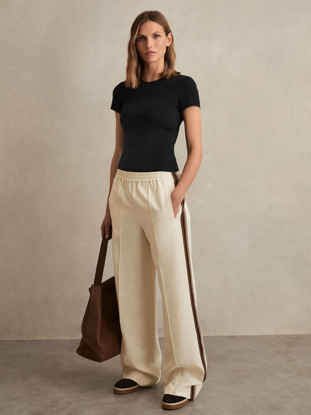 Women Side-Stripe Wide-Leg Trousers in Cream