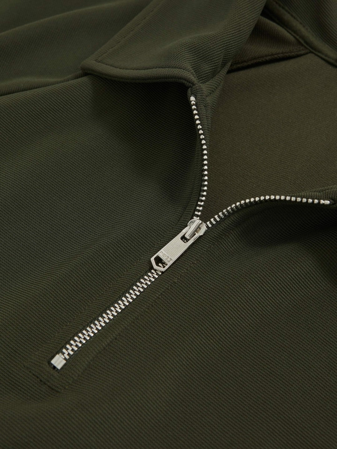Men Textured Raglan Half-Zip Polo Shirt in Green
