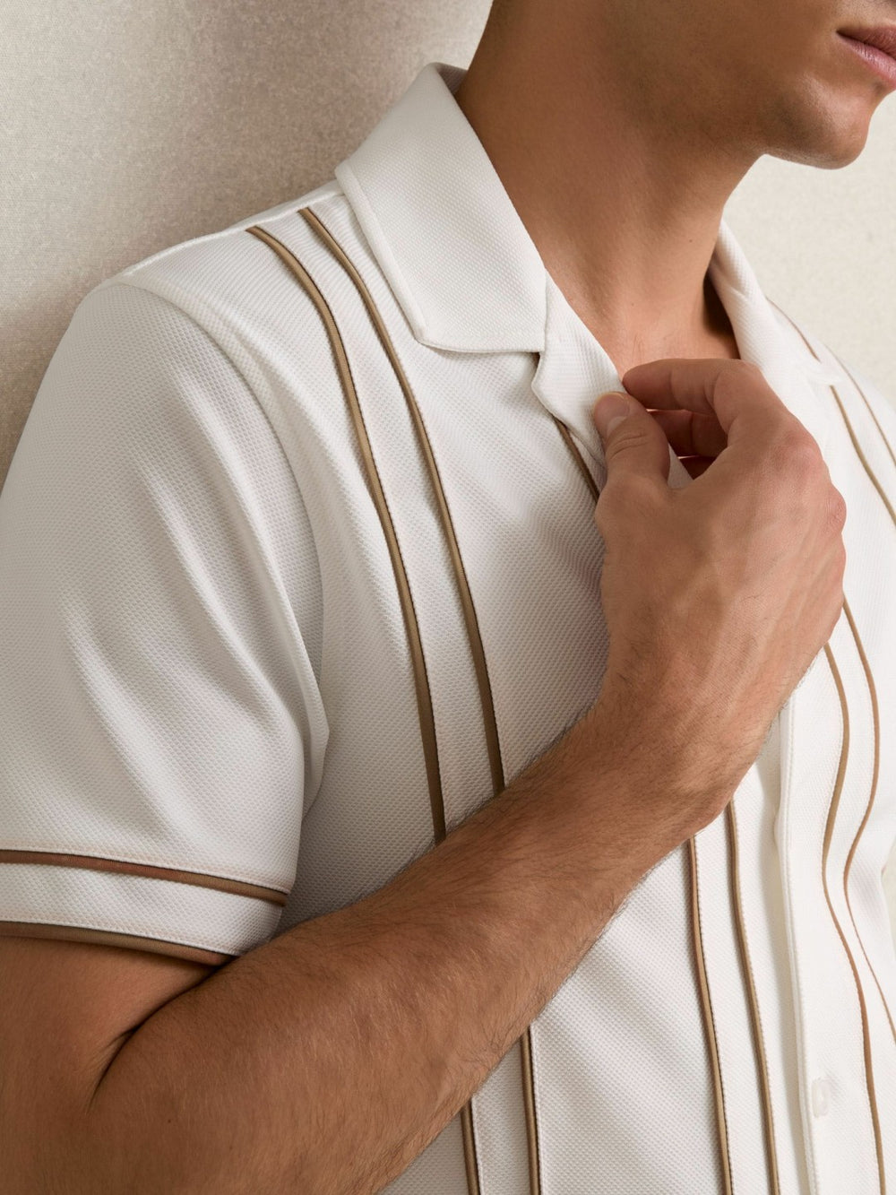 Men Piped-Stripe Cuban-Collar Shirt in White/Camel