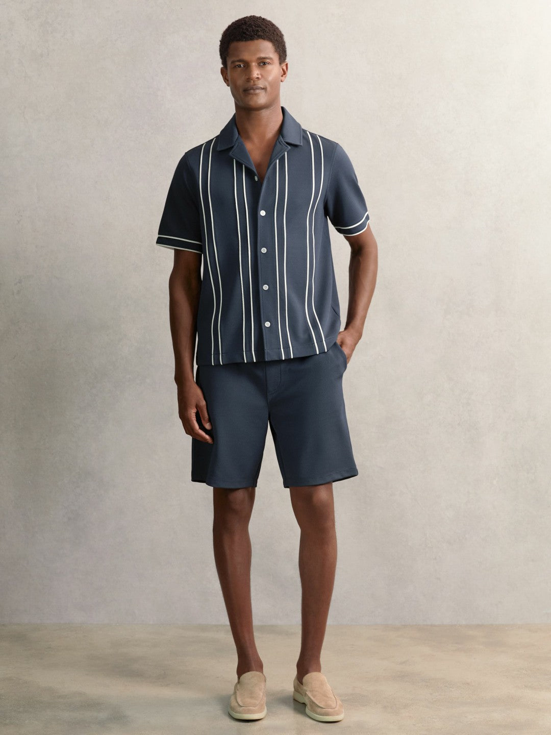 Men Piped-Stripe Cuban-Collar Shirt in Airforce Blue