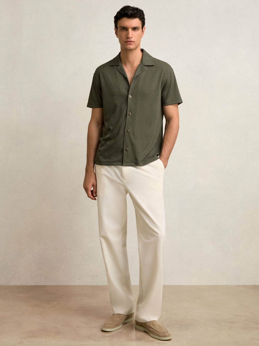 Men Jacquard-Stripe Cuban-Collar Shirt in Dark Green