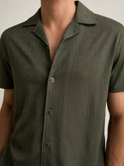 Men Jacquard-Stripe Cuban-Collar Shirt in Dark Green