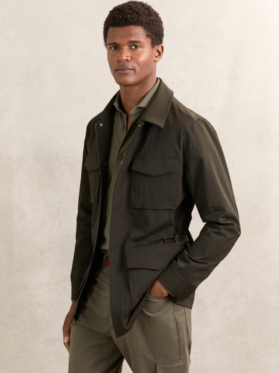 Men Removable-Gilet Safari Jacket in Green