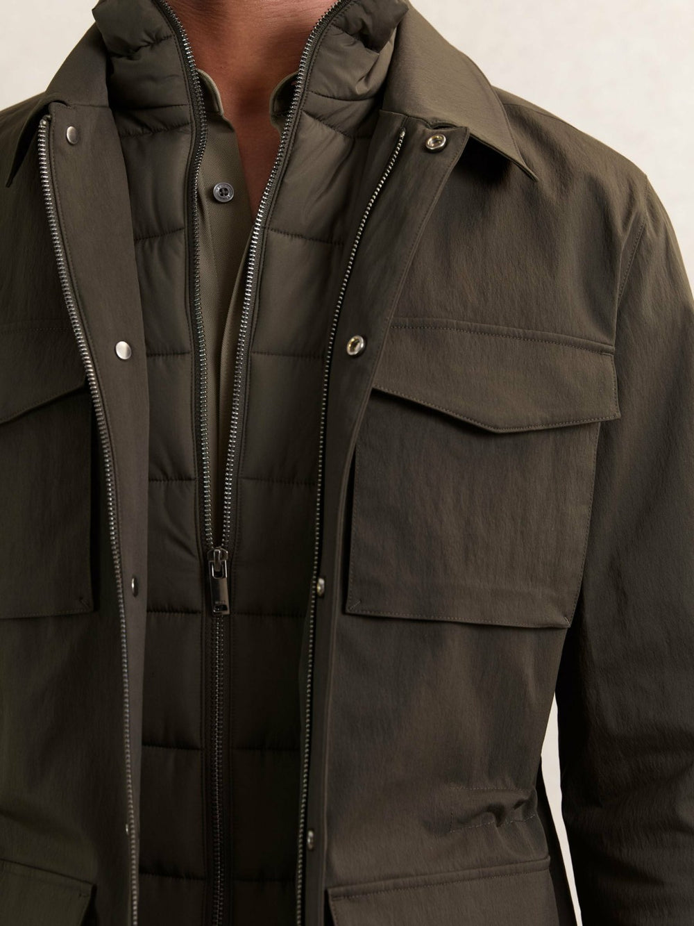 Men Removable-Gilet Safari Jacket in Green