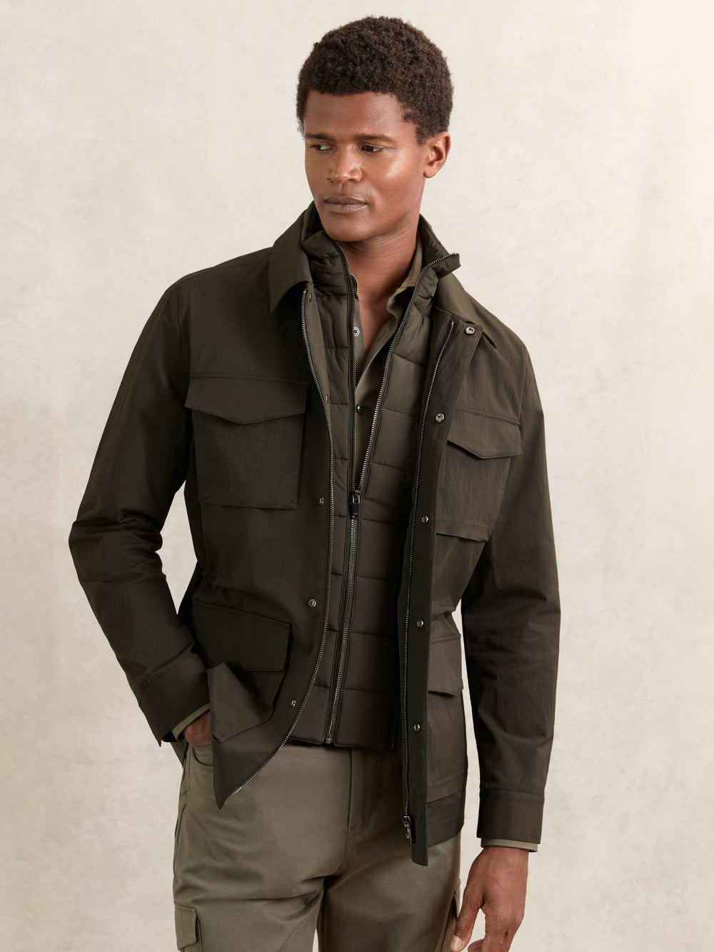 Men Removable-Gilet Safari Jacket in Green
