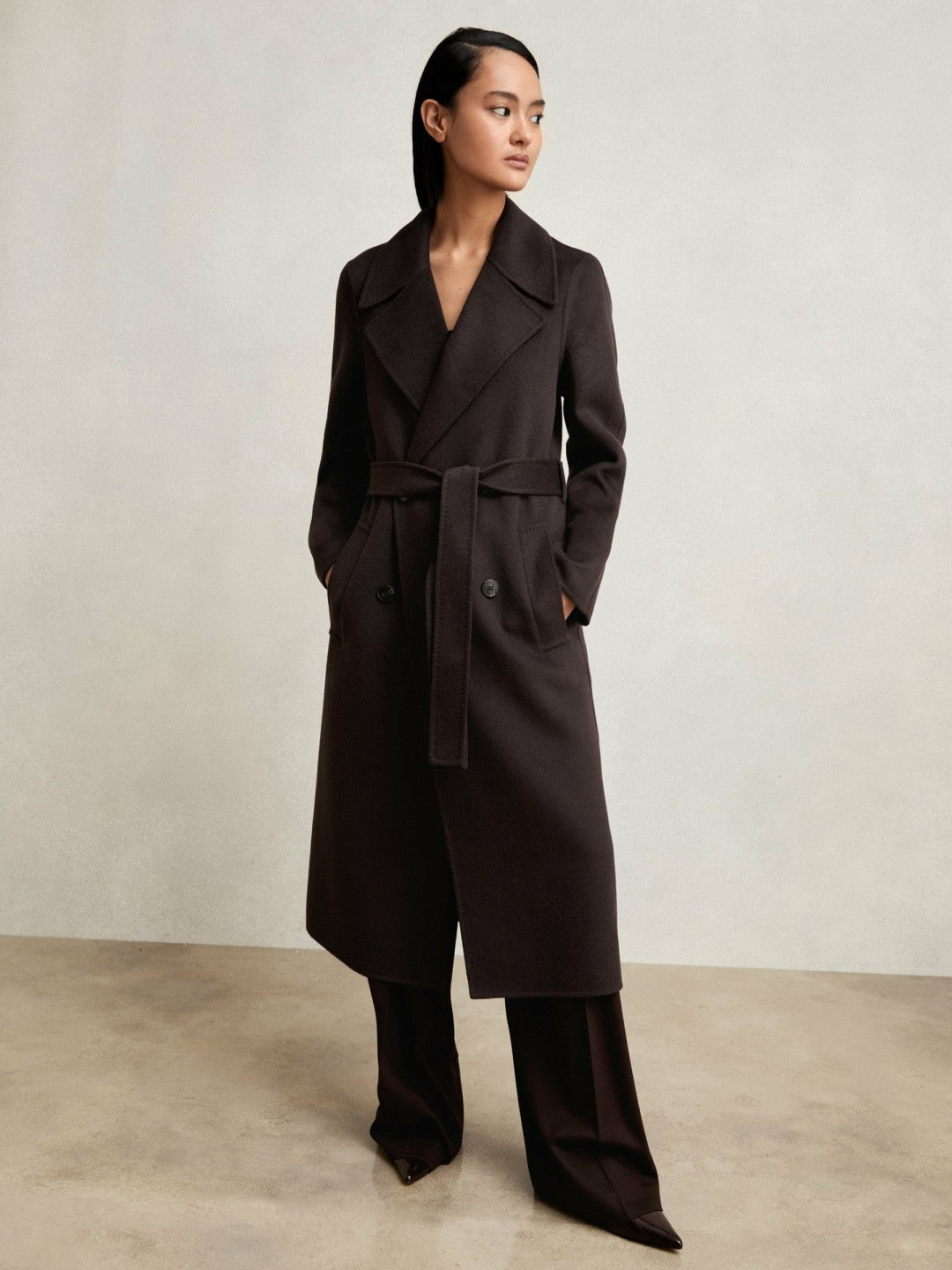 Women Double-Breasted Blindseam Coat Wool-Blend in Aubergine