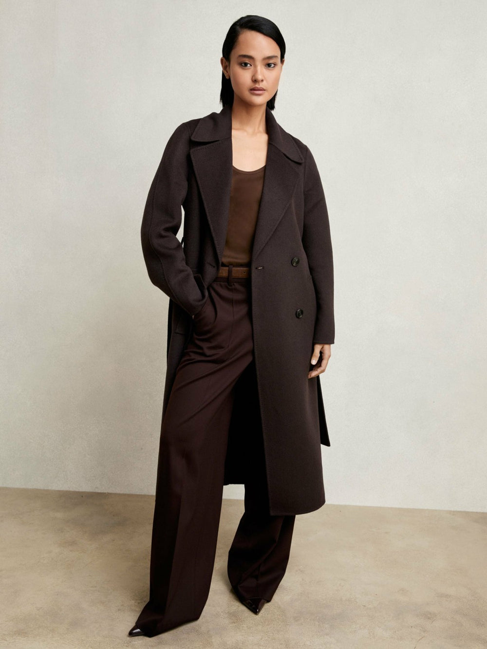 Women Double-Breasted Blindseam Coat Wool-Blend in Aubergine