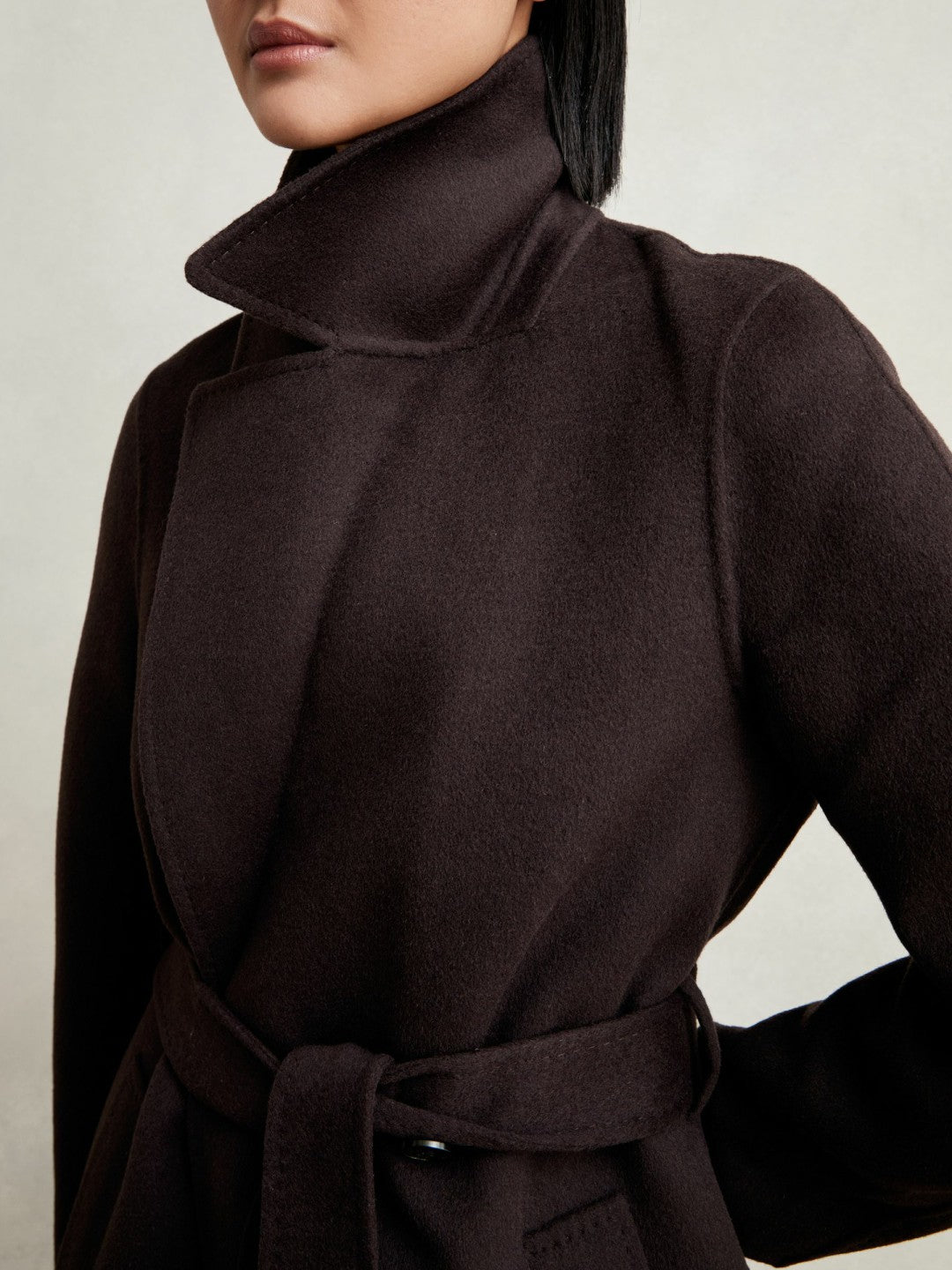 Women Double-Breasted Blindseam Coat Wool-Blend in Aubergine