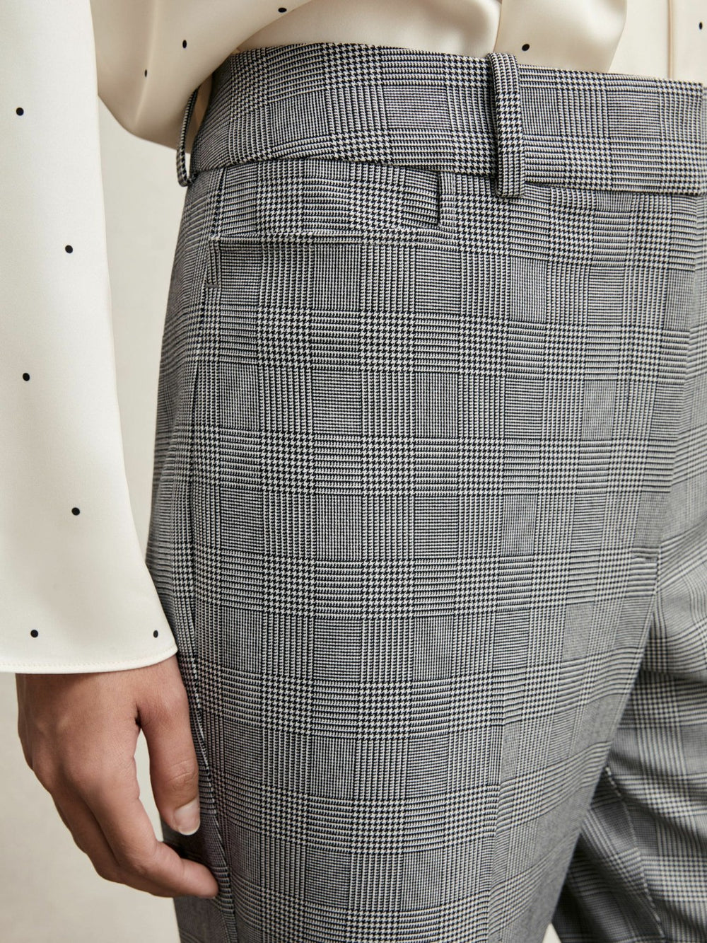 Women Check Flared Suit Trousers in Grey