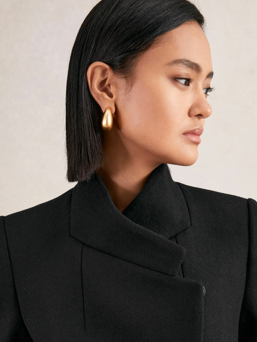 Women Coat in Black
