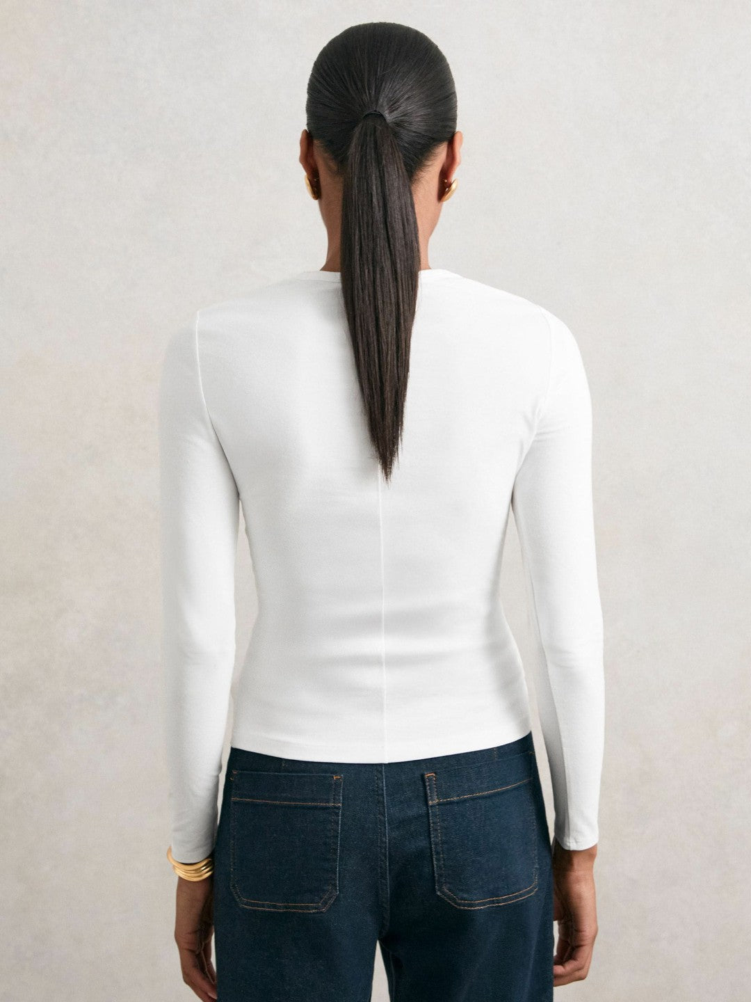 Women Cotton Crew-Neck Long-Sleeve T-Shirt With Stretch in White