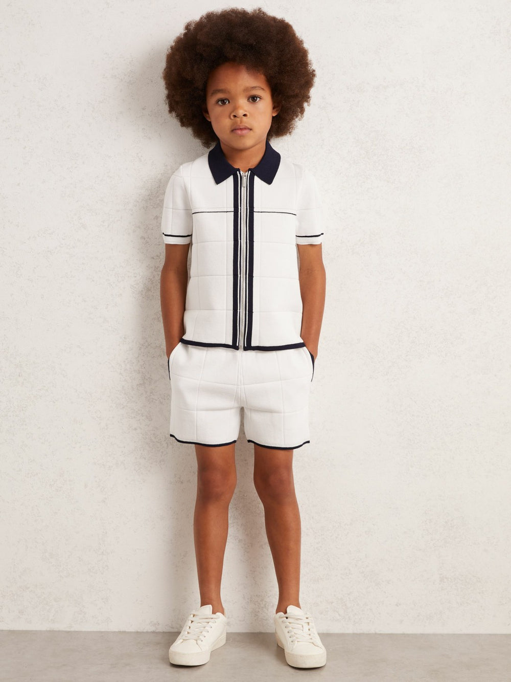 Children & Baby 9-12 yrs Tipped Knit Stitch-Detail Shorts in White/Navy