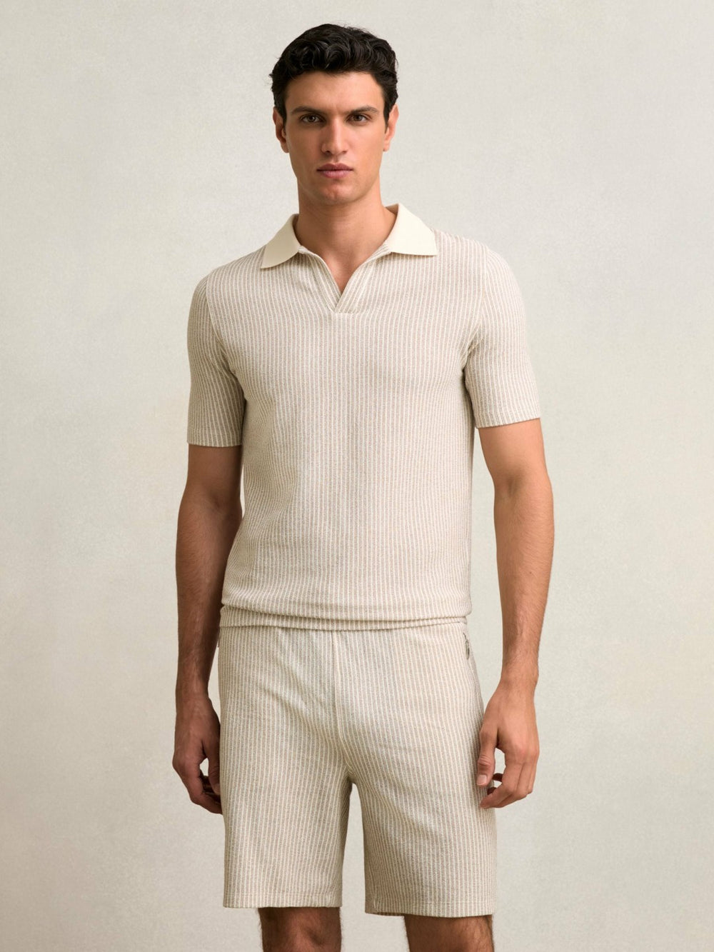 Men Cotton-Blend Stripe Drawstring Shorts in Ecru/Taupe Brown