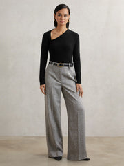 Women Wool-Blend Asymmetric Knit Top in Black