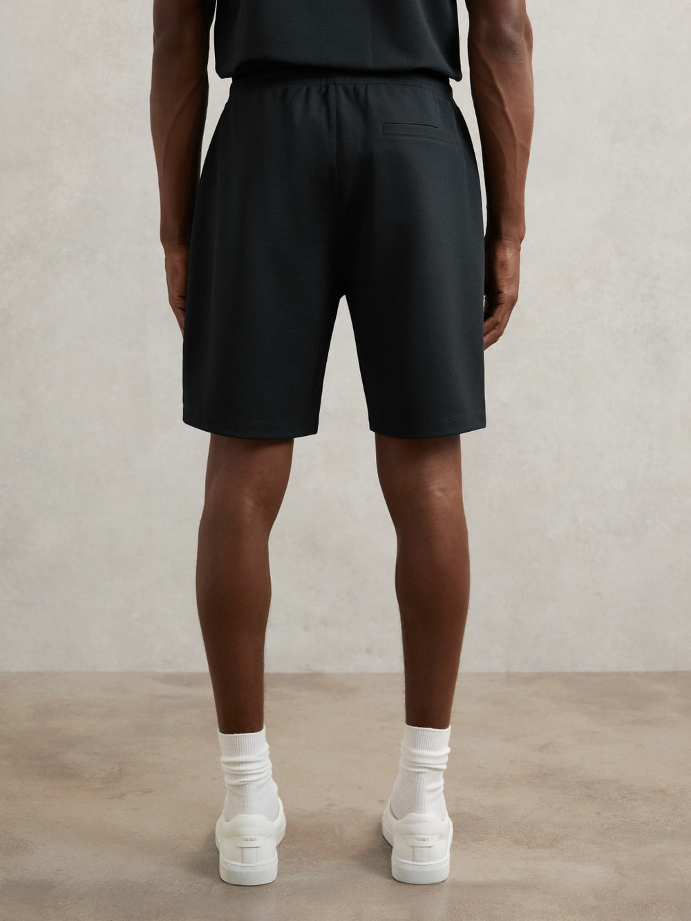 Men Textured Drawstring Shorts in Navy