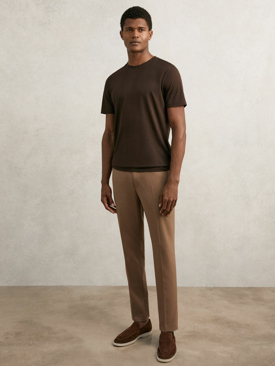Men Cotton Crew Neck T-Shirt in Coco Brown