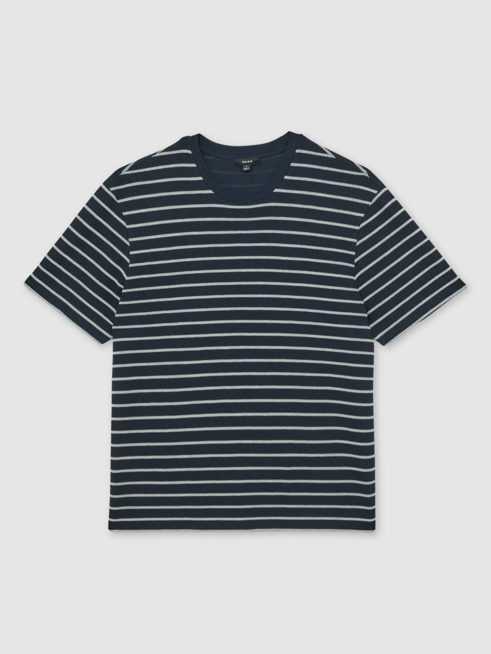 Men Cotton Textured Stripe T-Shirt in White/Navy