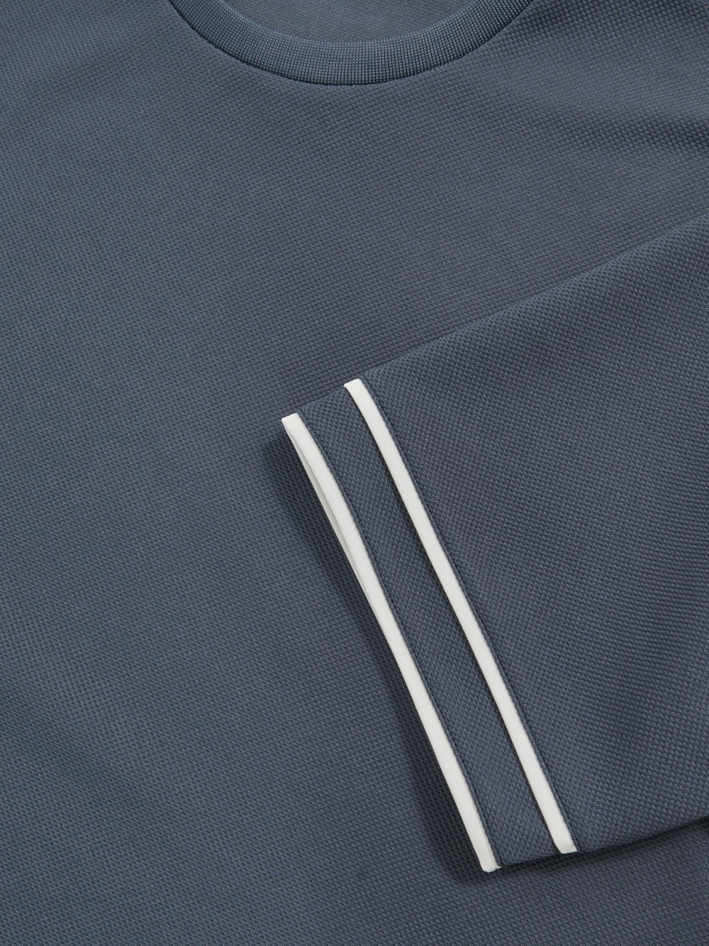 Men Textured Crew-Neck Tipped T-Shirt in Airforce Blue