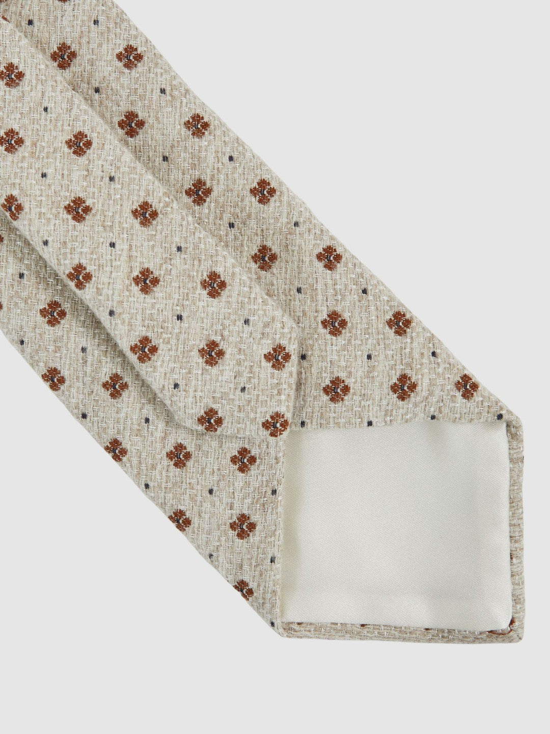 Men Wool-Silk Floral-Medallion Tie in Oatmeal Melange