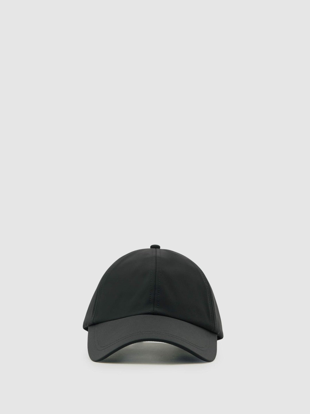 Men Embroidered Logo Tech Baseball Cap in Black