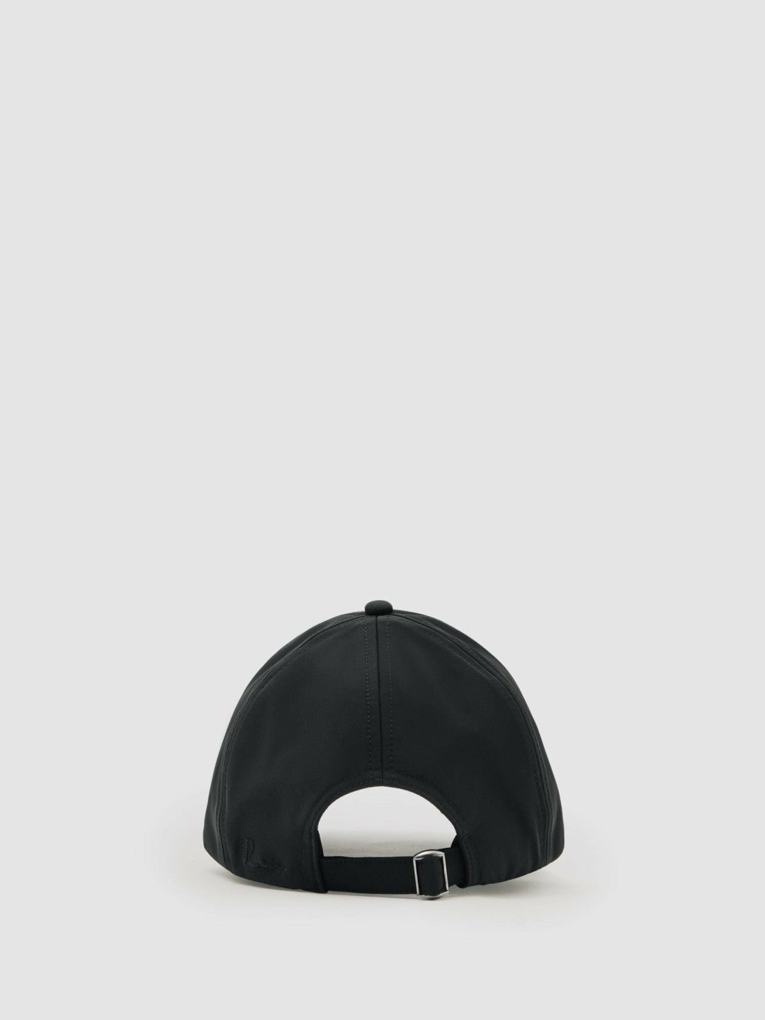 Men Embroidered Logo Tech Baseball Cap in Black