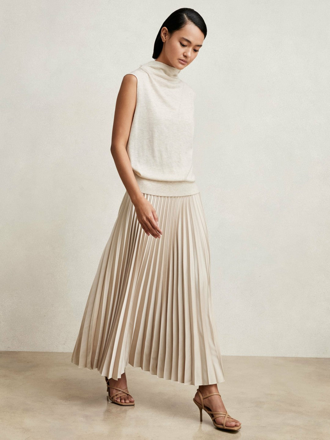 Women Pleated Midi Skirt in Champagne Neutral