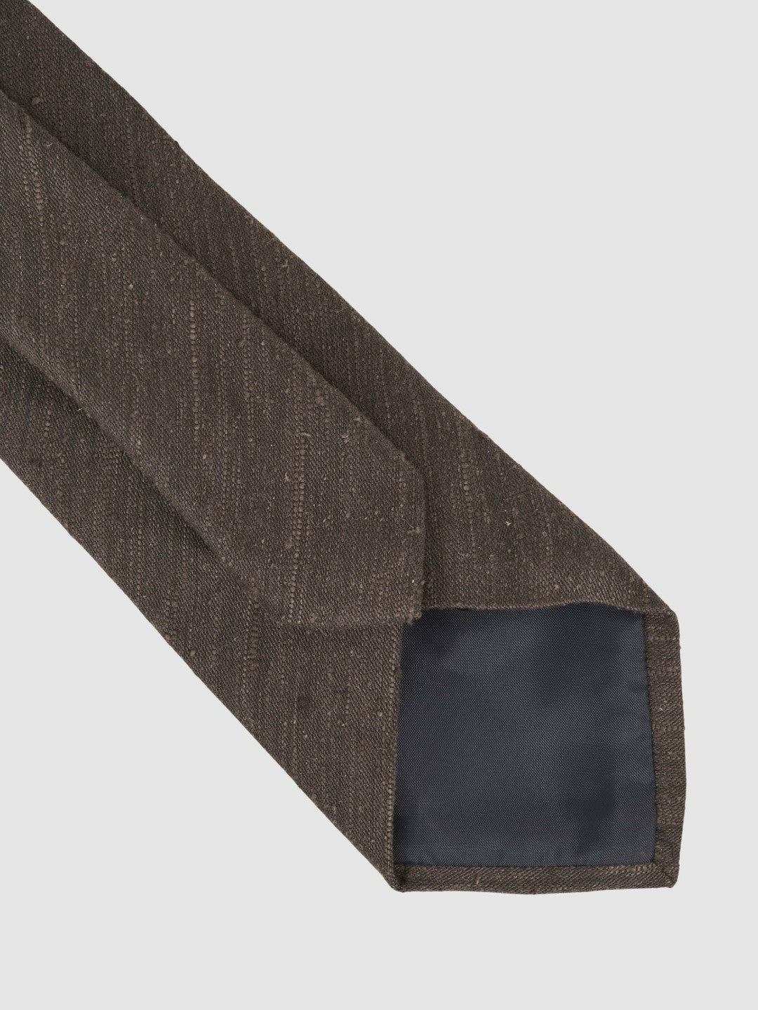 Men Silk Blend Textured Tie in Chocolate Brown