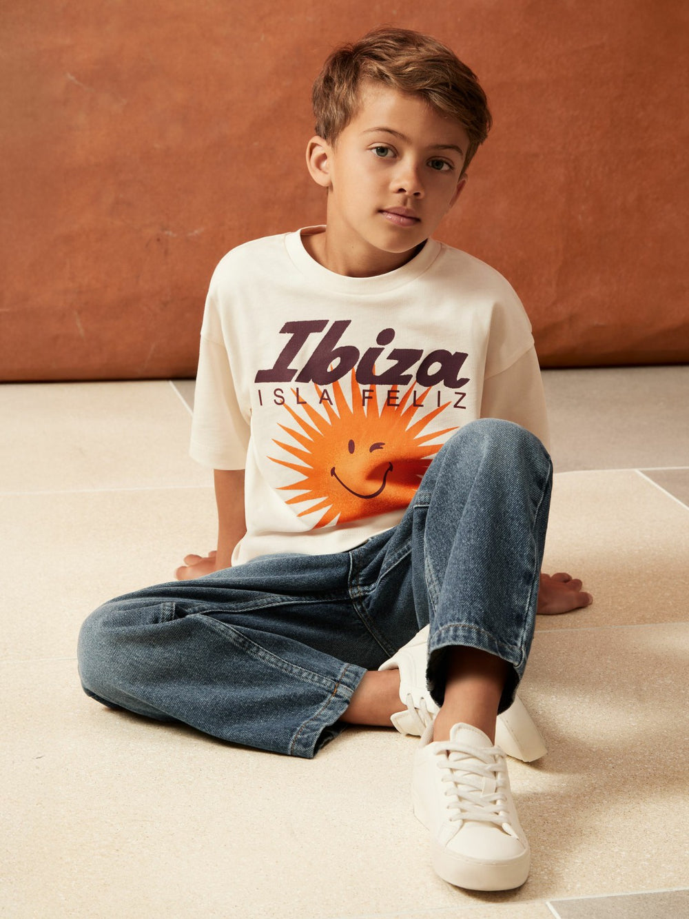 Children & Baby 9-13 yrs SmileyWorld Sun Motif T-Shirt in Off White