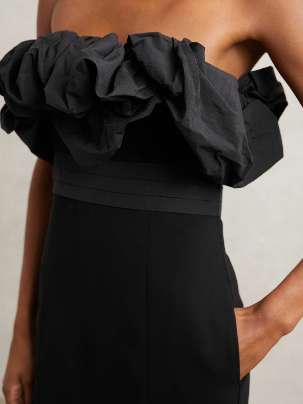 Women Sculptural Strapless Mini Dress in Black