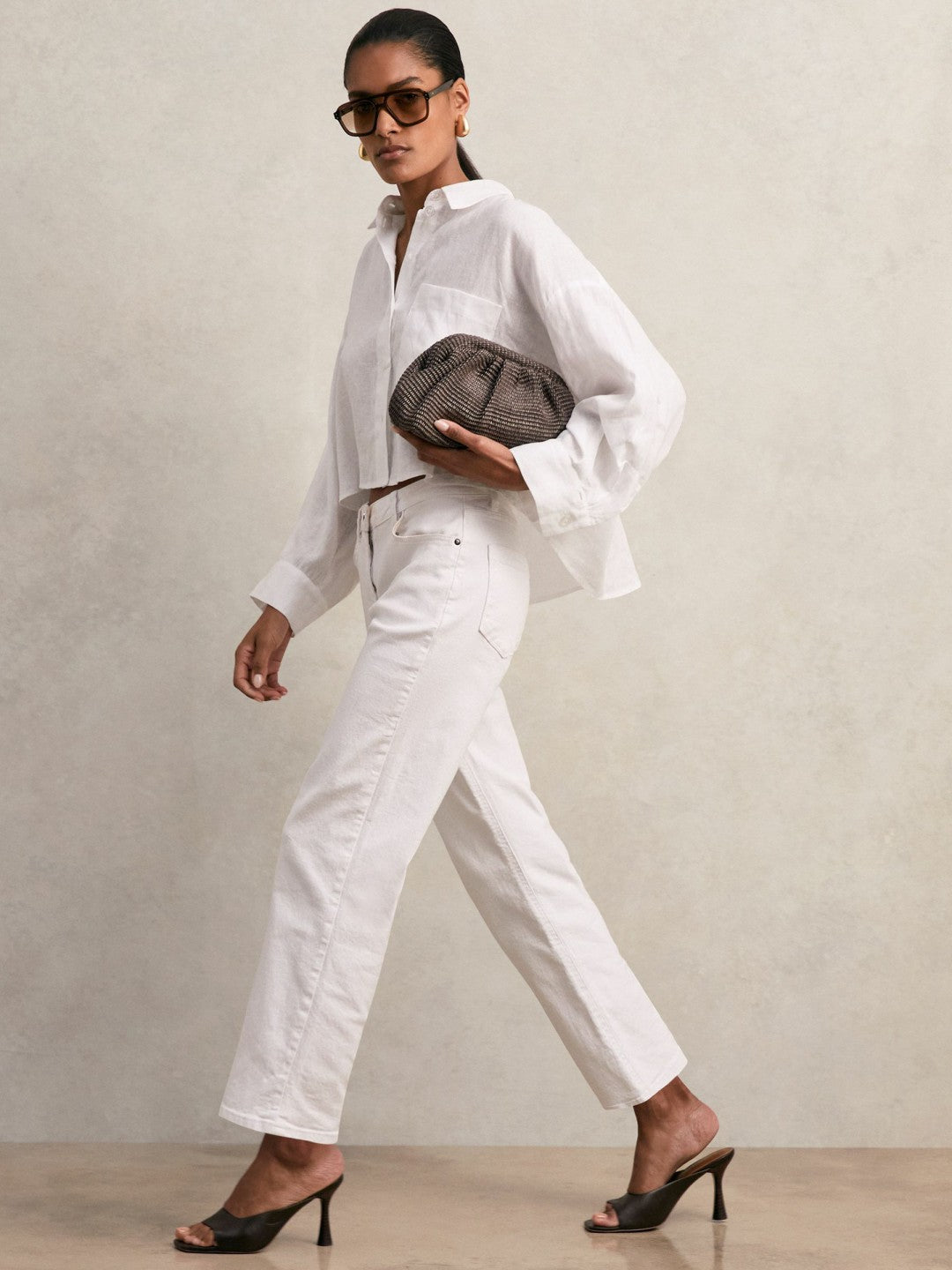 Women Oversize Linen Cropped Shirt in White