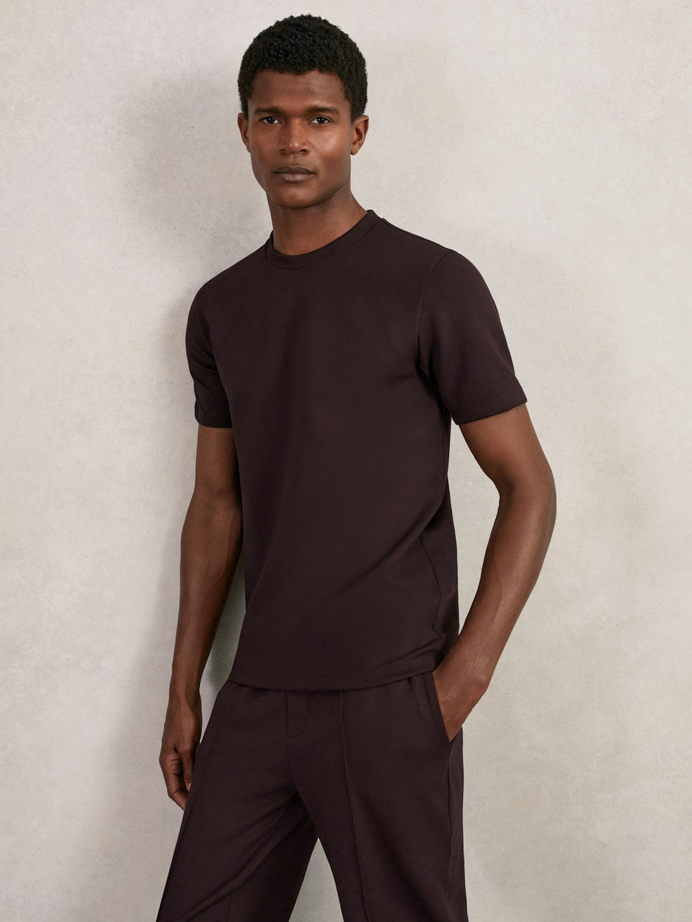 Men Interlock Jersey Crew Neck T-Shirt in Cherry Red
