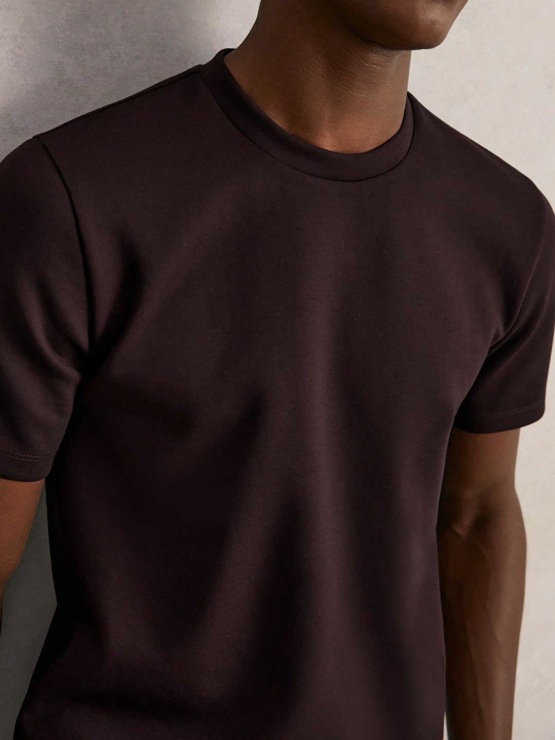 Men Interlock Jersey Crew Neck T-Shirt in Cherry Red