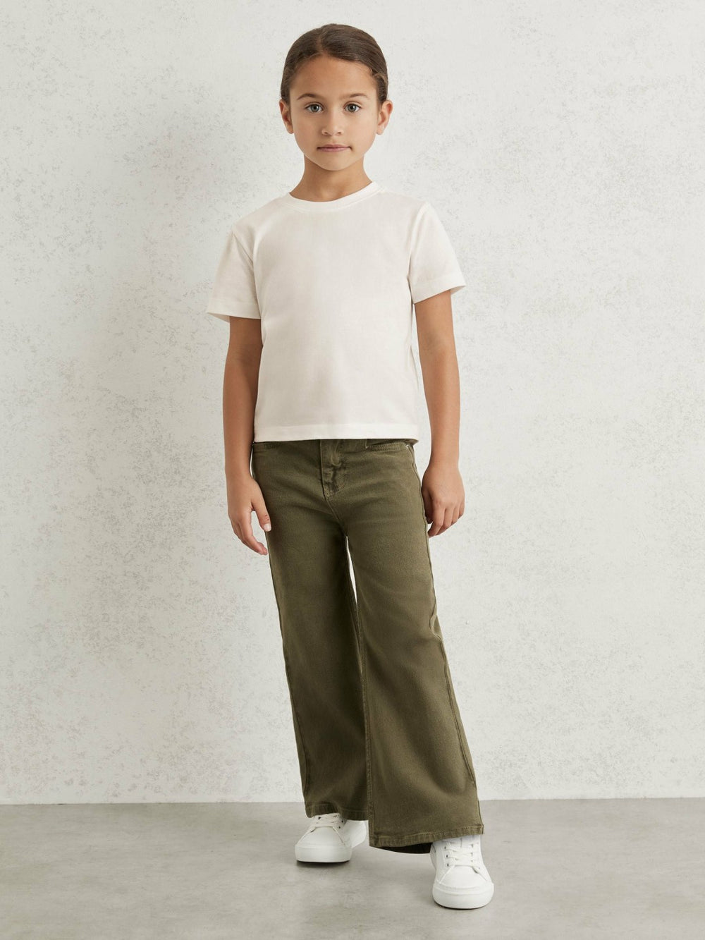 Children & Baby 9-13 yrs Cotton Crew Neck T-Shirt in Ivory