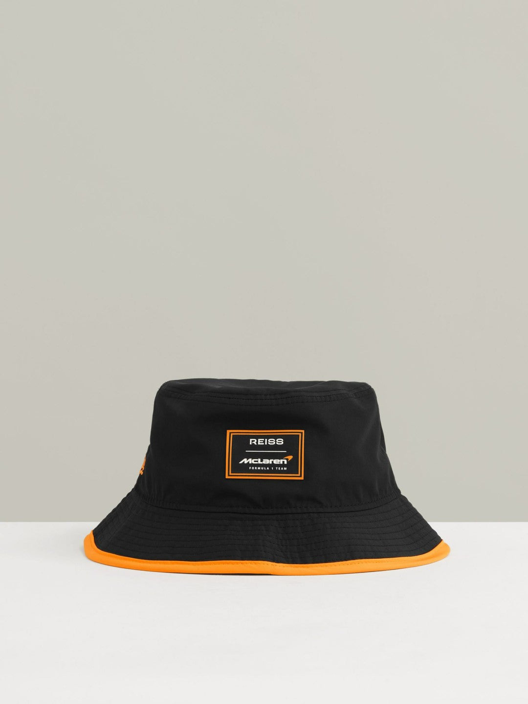 Men McLaren F1 Team Speedmark Bucket Hat in Black