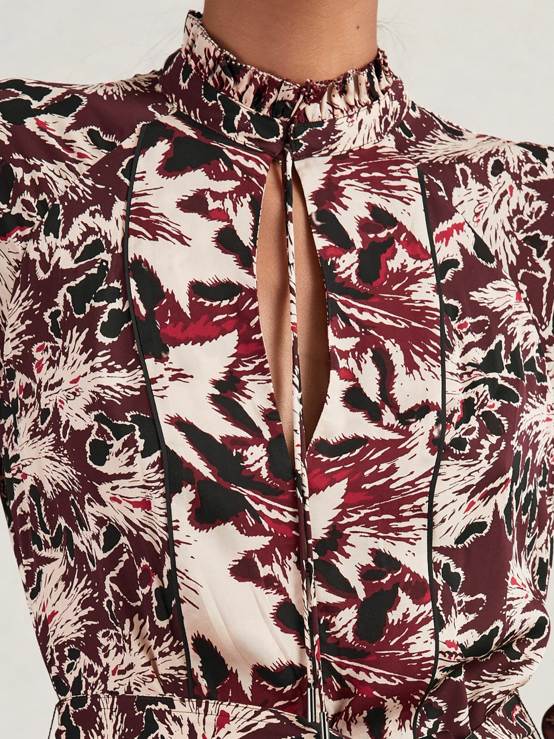 Women Printed Tie-Waist Flippy Mini Dress in Burgundy/Cream