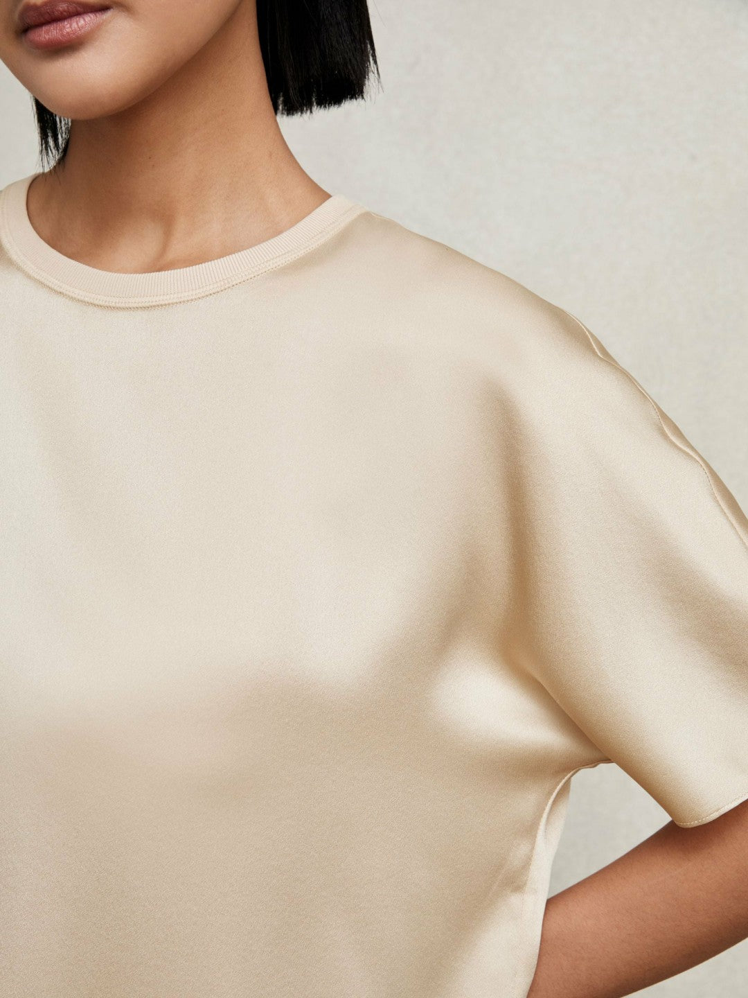 Women Silk Short-Sleeve Top in Champagne Neutral