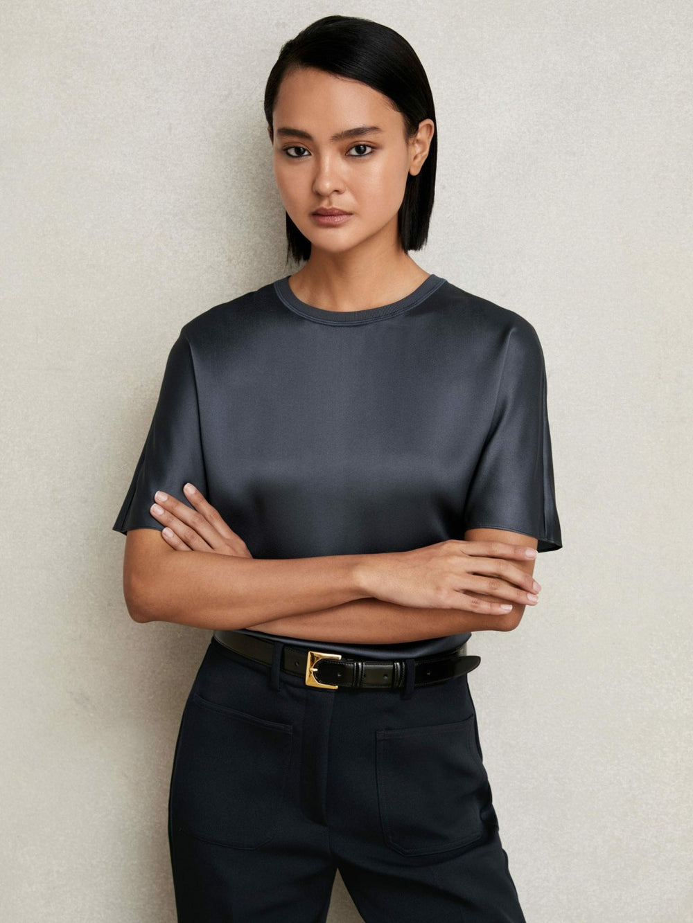 Women Silk Short-Sleeve Top in Blue