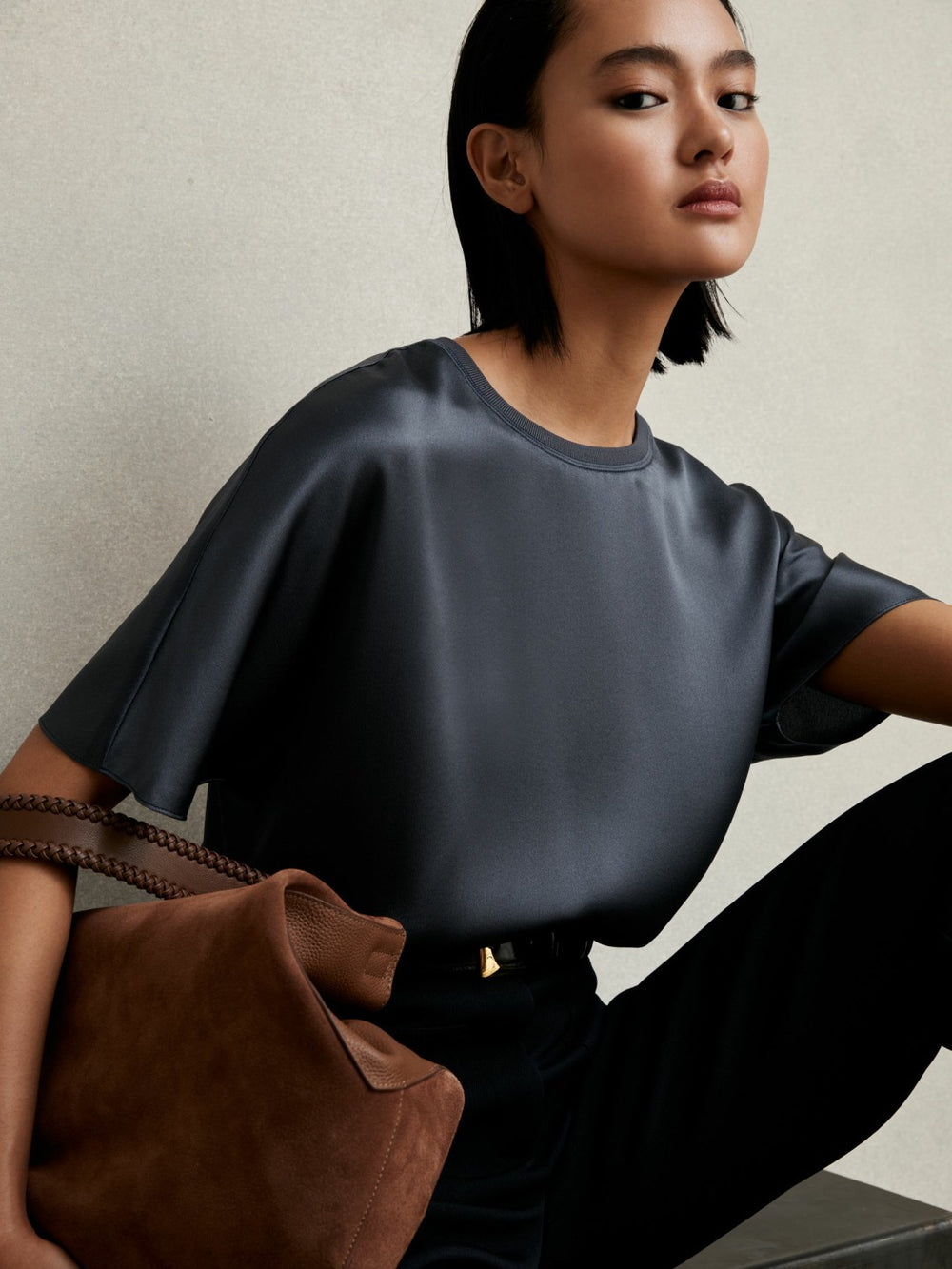 Women Silk Short-Sleeve Top in Blue
