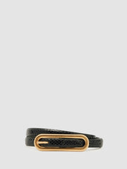 Women Leather Elongated-Buckle Skinny Belt in Black