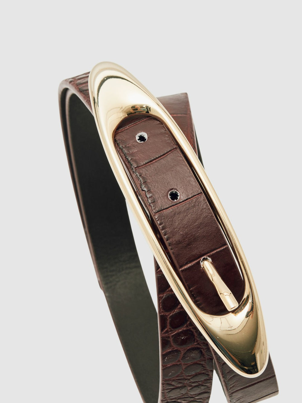 Women Croc-Effect Leather Oval-Buckle Belt in Burgundy