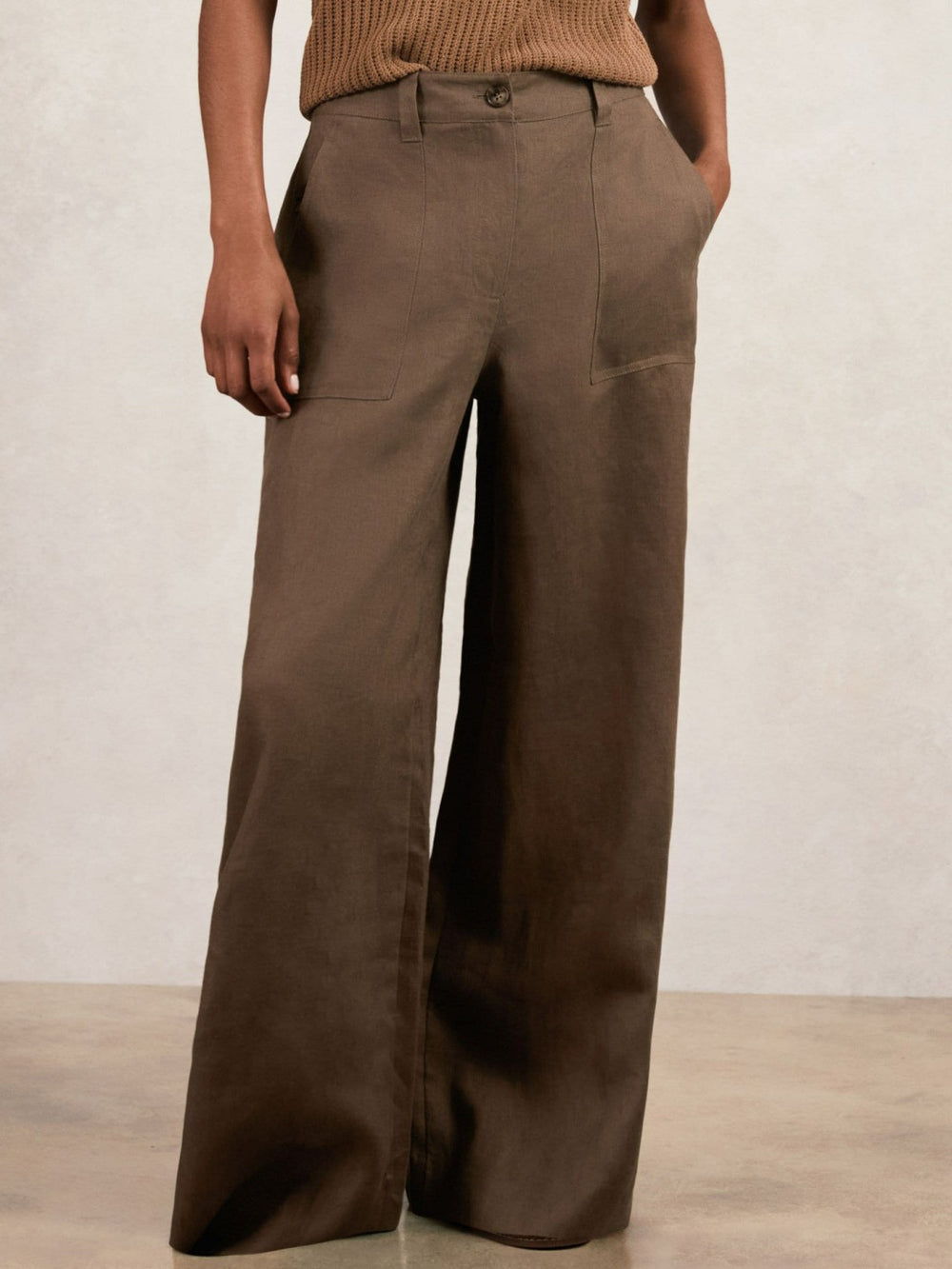 Women Petite Linen Wide Leg Trousers in Chocolate Brown