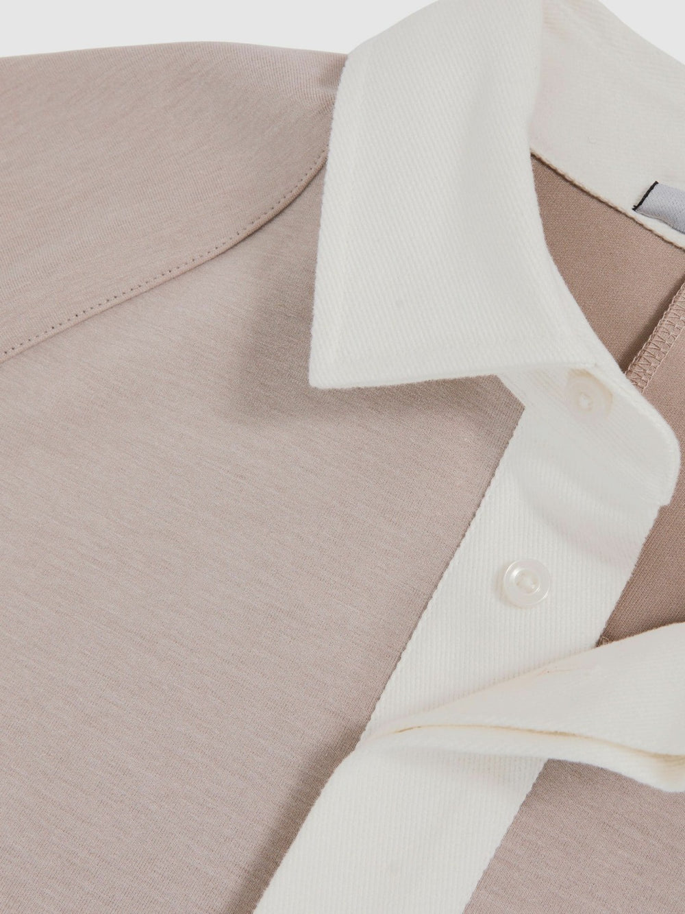 Men Colour Block Rugby Shirt in Oatmeal/White