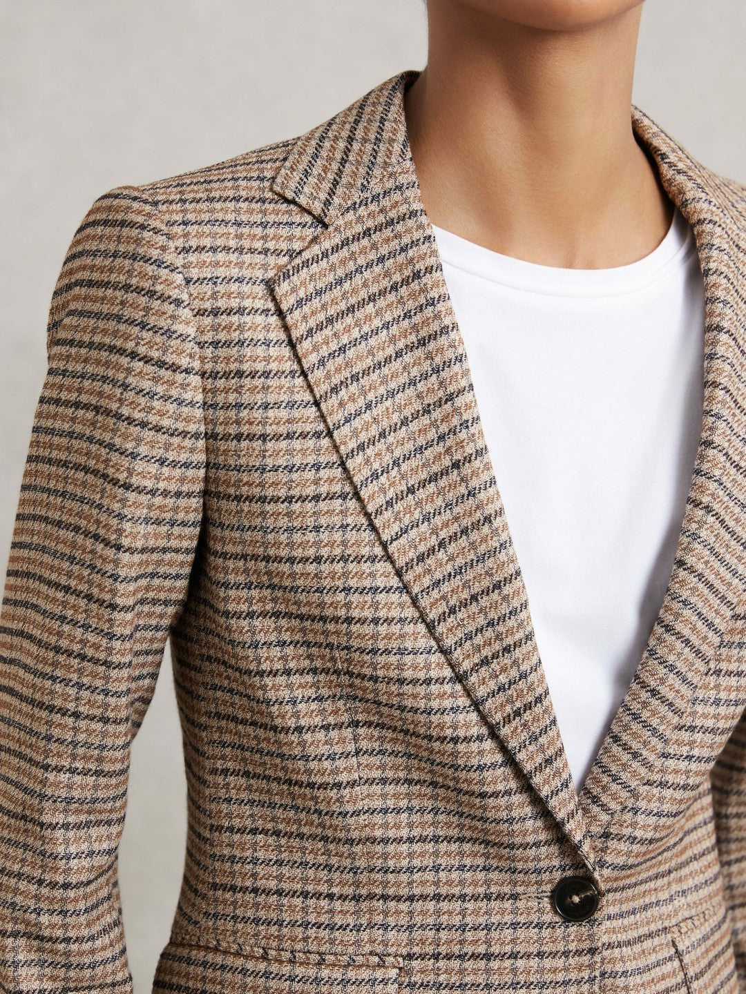 Women Jacket in Neutral Check