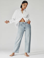 Women Petite Mid-Rise Straight-Leg Jeans in Pale Blue