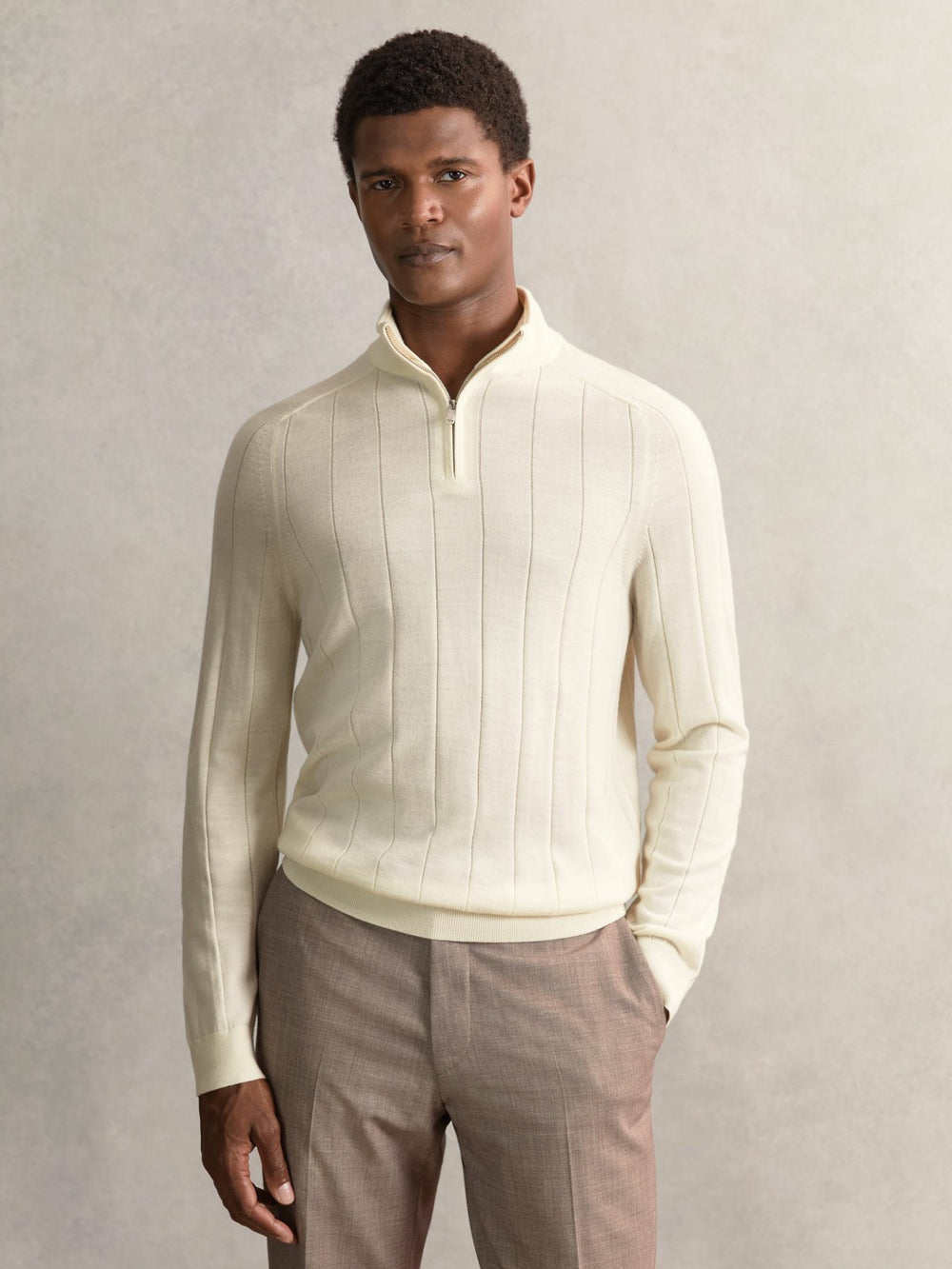 Men Merino Wool Wide-Rib Half-Zip Jumper in Bianco