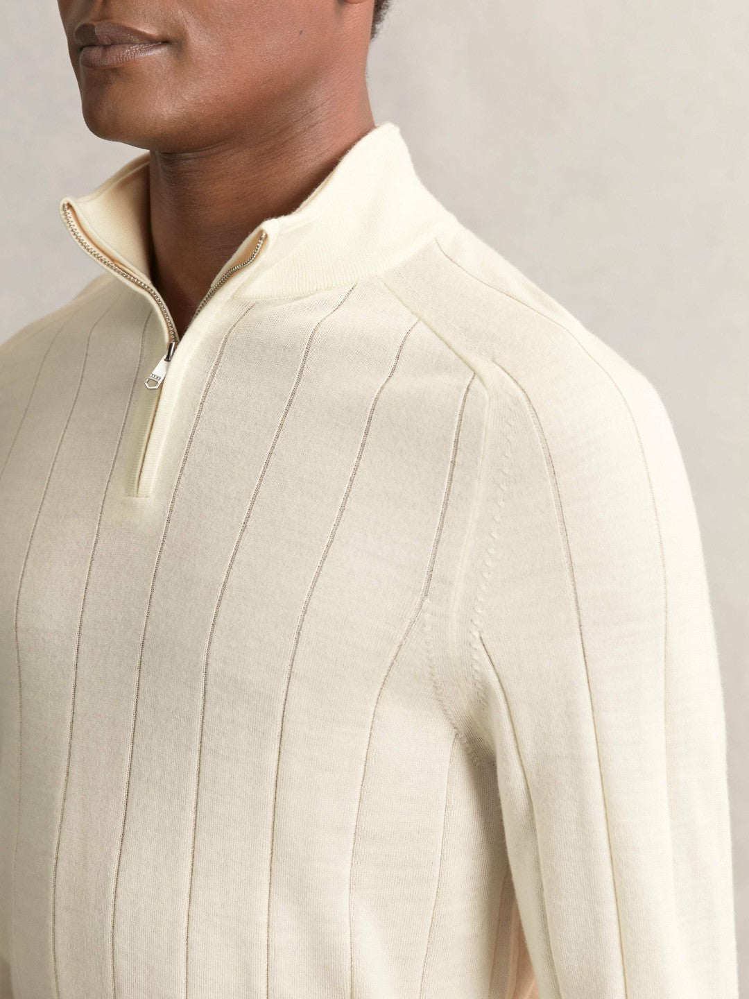 Men Merino Wool Wide-Rib Half-Zip Jumper in Bianco