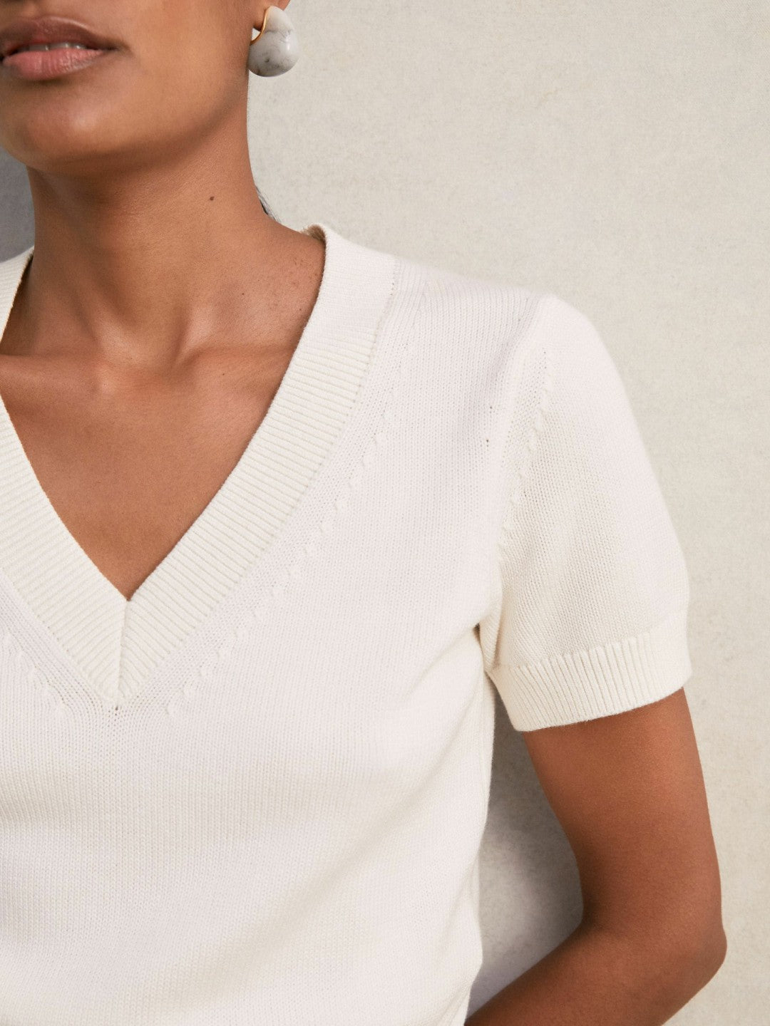 Women Cotton-Wool Knit V-Neck Top in Ivory