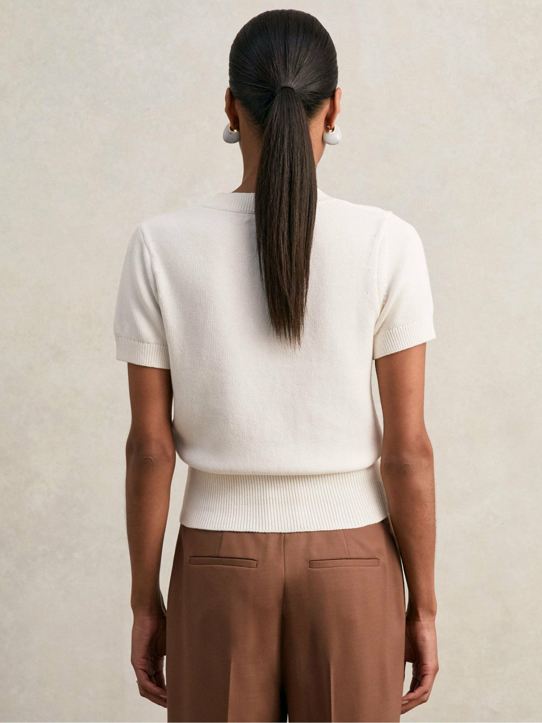 Women Cotton-Wool Knit V-Neck Top in Ivory