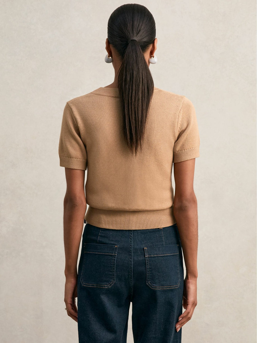 Women Cotton-Wool Knit V-Neck Top in Camel