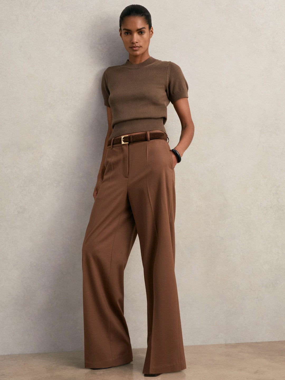 Women Cotton And Wool Crew-Neck Top in Brown